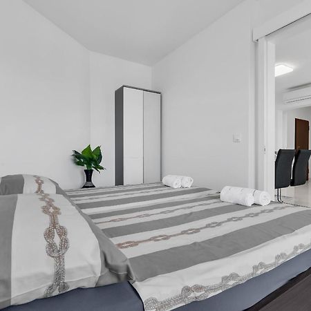 Apartment Navis, Sea View Makarska Kültér fotó