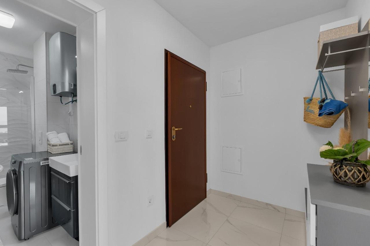 Apartment Navis, Sea View Makarska Kültér fotó